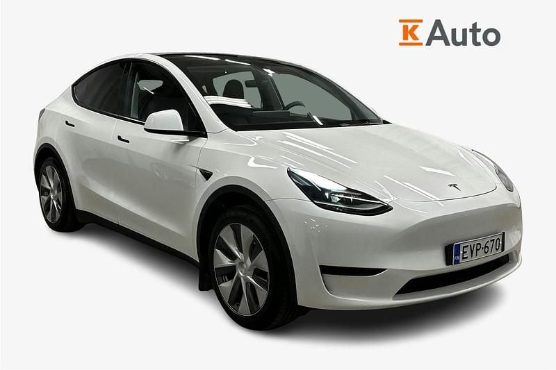 Valkoinen Käytetty 2024 Tesla Model Y Standard Range Katumaasturi | 35 490 € (Supertarjous) - Kuva 1/4