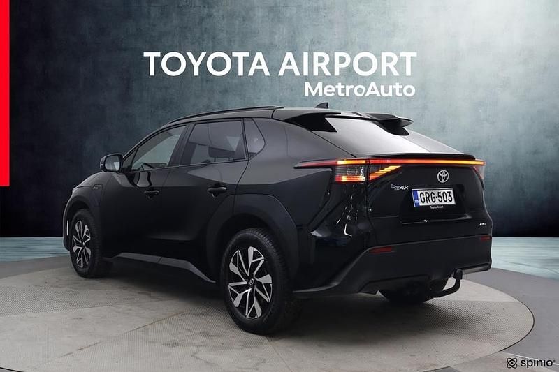 Käytetty Toyota bZ4X Edition 160 kW (218 HP) 2025 Musta Katumaasturi