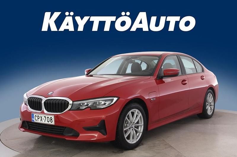 Käytetty BMW 320e Comfort Edition 204 HP (150 kW) 2021 Punainen Sedan