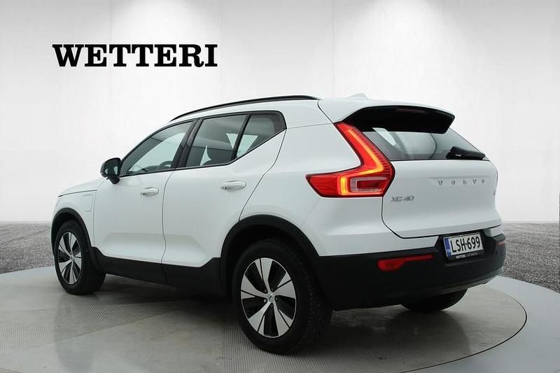 Käytetty Volvo XC40 Ultimate 262 HP (192 kW) 2023 Katumaasturi