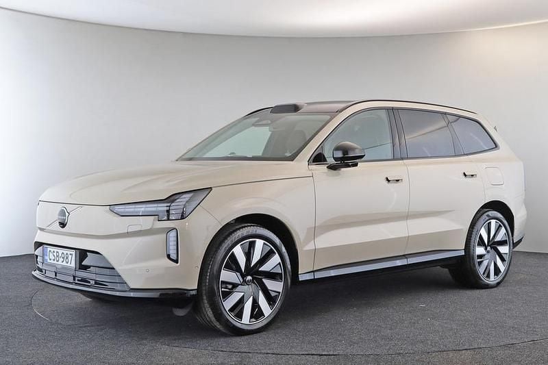 743 sand dune Käytetty 2025 Volvo EX90 Performance Katumaasturi | 96 700 € (Perustarjous) - Kuva 1/4