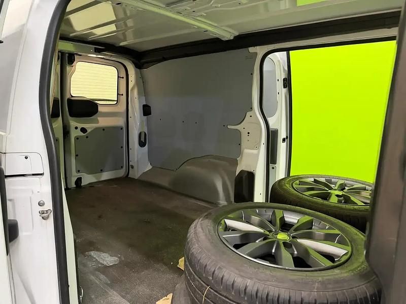 Käytetty Toyota Proace 177 HP (130 kW) 2017 Valkoinen Tila-auto