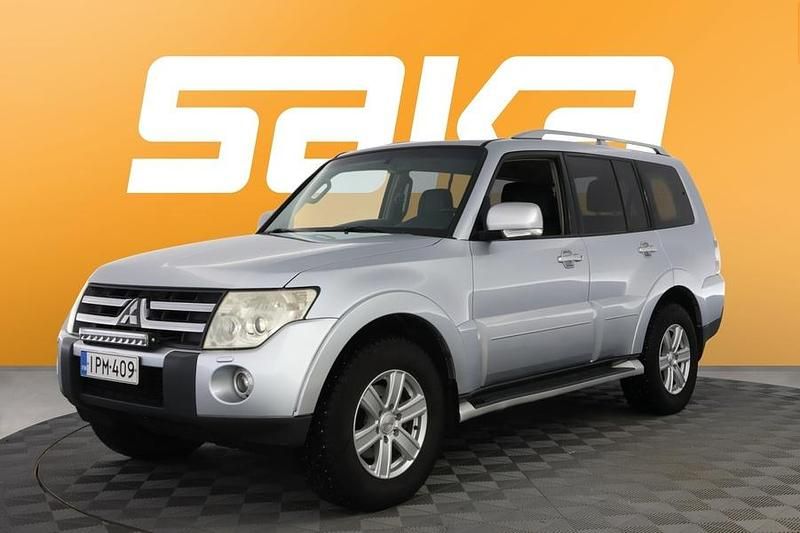 Käytetty Mitsubishi Pajero 170 HP (125 kW) 2007 Katumaasturi