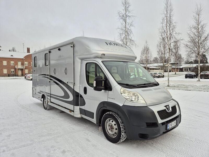 Käytetty 2012 Peugeot Boxer Van | 28 900 € - Kuva 1/4