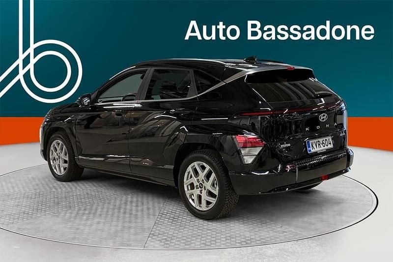 Käytetty Hyundai Kona Comfort 160 kW (218 HP) 2024 Katumaasturi