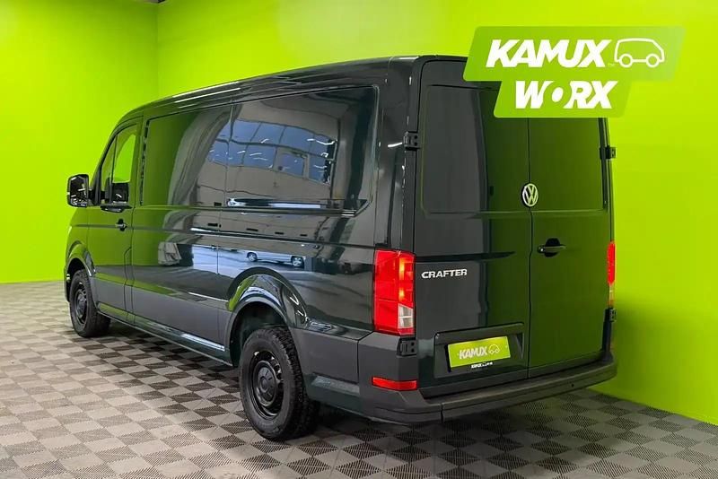 Käytetty VW Crafter 140 HP (102 kW) 2022 Vihreä Van