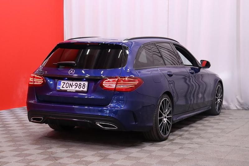 Käytetty Mercedes C300e Business 194 HP (142 kW) 2019 Farmari