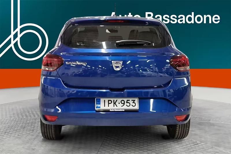 Käytetty Dacia Sandero Essentiel 91 HP (66 kW) 2022 Viistoperä