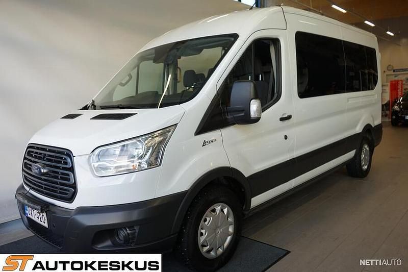 Käytetty Ford Transit Trend 178 HP (130 kW) 2019 Valkoinen Tila-auto