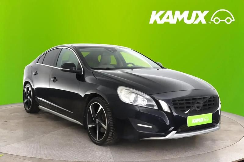 Käytetty Volvo S60 Summum 205 HP (150 kW) 2010 Musta Sedan