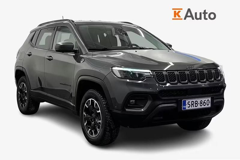 Käytetty 2021 Jeep Compass Trailhawk Katumaasturi | 22 690 € (Perustarjous) - Kuva 1/4