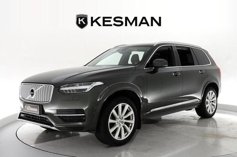Käytetty Volvo XC90 Inscription 320 HP (235 kW) 2017 Katumaasturi