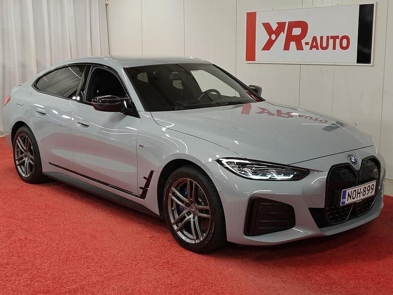Käytetty 2022 BMW i4 M Sport Sedan | 46 500 € (Perustarjous) - Kuva 1/4