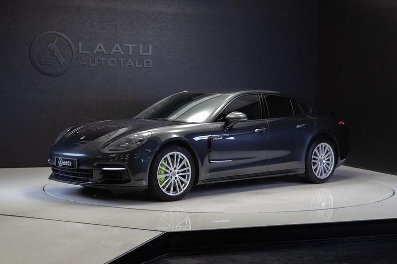 Käytetty 2018 Porsche Panamera Viistoperä | 49 890 € - Kuva 1/4