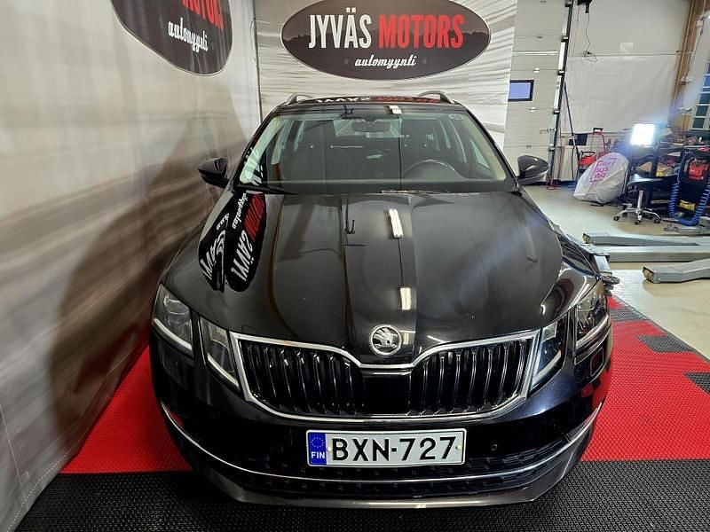 Käytetty Skoda Octavia G-TEC Style 131 HP (96 kW) 2019 Farmari