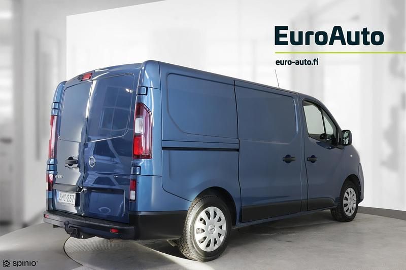 Käytetty Nissan NV300 125 HP (91 kW) 2018 Sininen Van