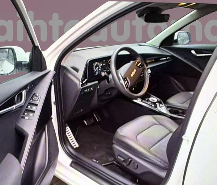 Käytetty Kia e-Niro 150 kW (204 HP) 2024 Katumaasturi