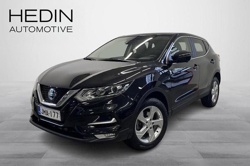 Käytetty Nissan Qashqai Acenta 158 HP (116 kW) 2021 Musta Katumaasturi
