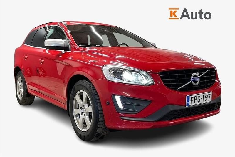 Käytetty Volvo XC60 R-Design 190 HP (139 kW) 2016 Punainen Katumaasturi