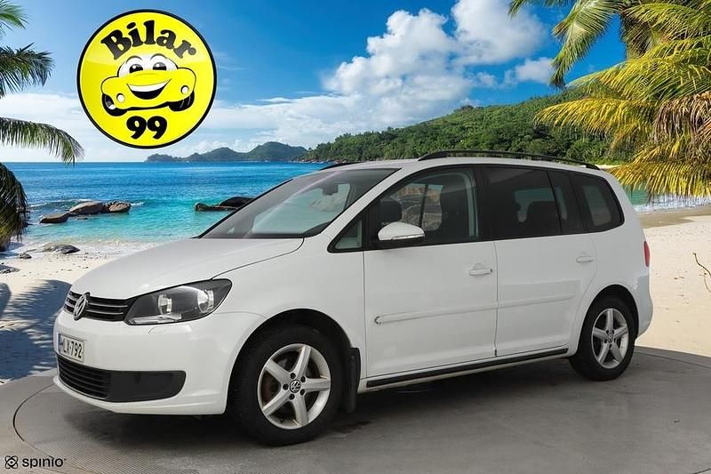 Käytetty VW Touran Comfortline 105 HP (77 kW) 2014 Tila-auto