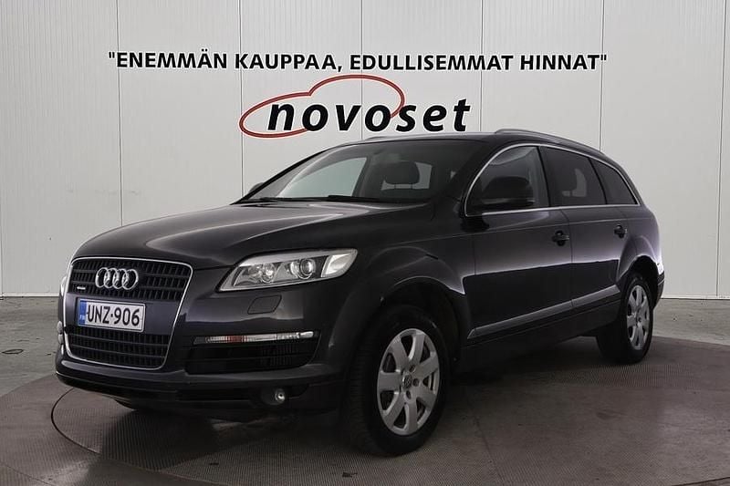 Käytetty Audi Q7 Business 233 HP (171 kW) 2006 Harmaa Katumaasturi