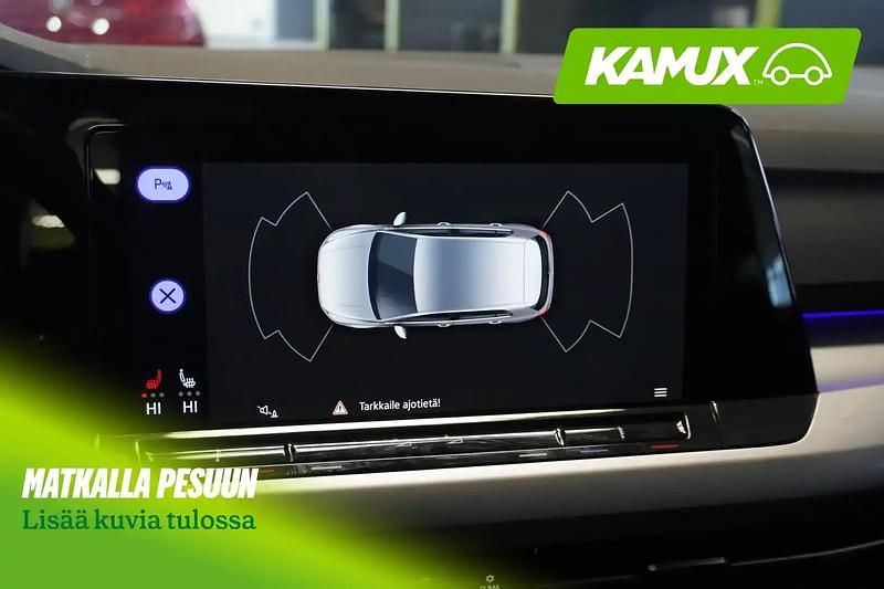 Käytetty VW Golf Comfortline 110 HP (80 kW) 2022 Hopea / harmaa Farmari