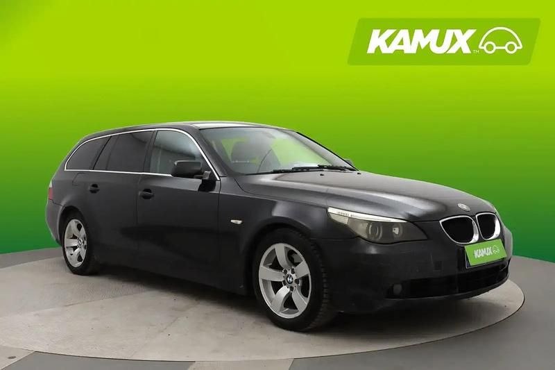 Käytetty BMW 530 218 HP (160 kW) 2005 Musta Farmari