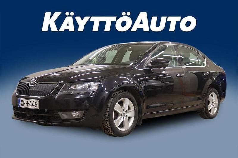 Käytetty Skoda Octavia Elegance 105 HP (77 kW) 2015 Musta Viistoperä