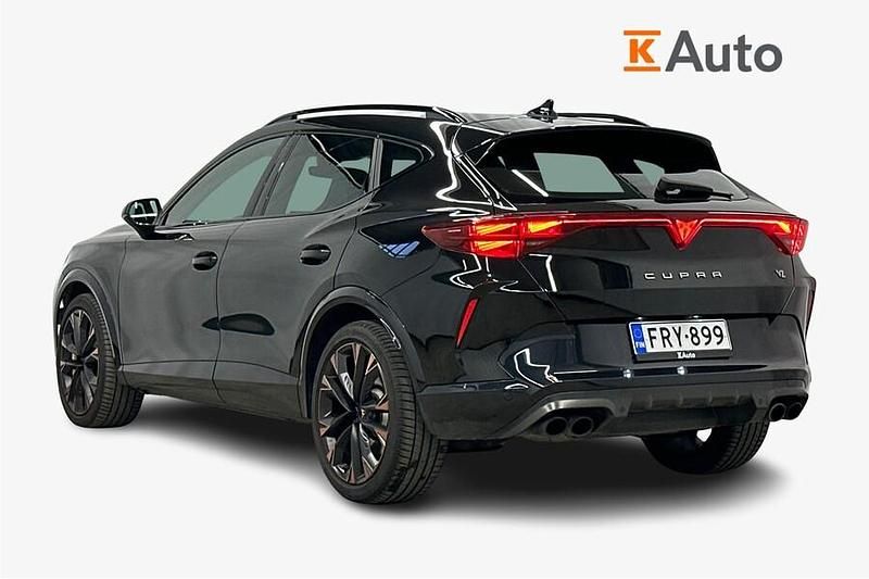 Käytetty Cupra Formentor VZ 333 HP (244 kW) 2025 Met. musta Katumaasturi