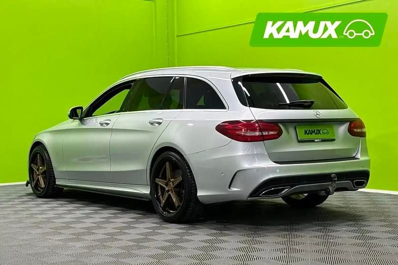 Käytetty Mercedes C250 AMG line 204 HP (150 kW) 2015 Hopea / harmaa Farmari