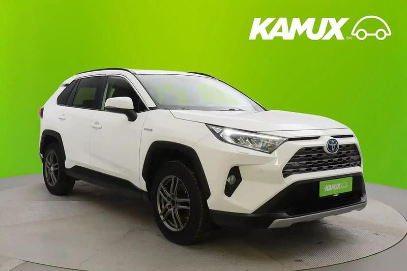 Käytetty Toyota RAV4 Hybrid Active 178 HP (130 kW) 2019 Valkoinen Katumaasturi