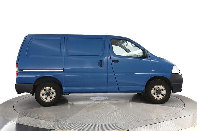 Käytetty Toyota HiAce 117 HP (86 kW) 2008 Sininen Van