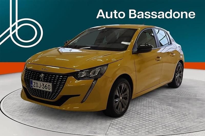 Käytetty Peugeot 208 Active 101 HP (74 kW) 2022 Viistoperä