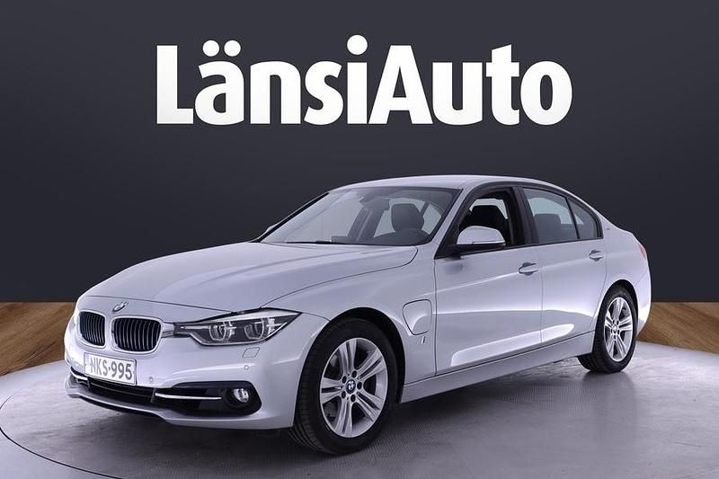 Hopea Käytetty 2017 BMW 330e Exclusive Sedan | 20 790 € (Hyvä tarjous) - Kuva 1/1