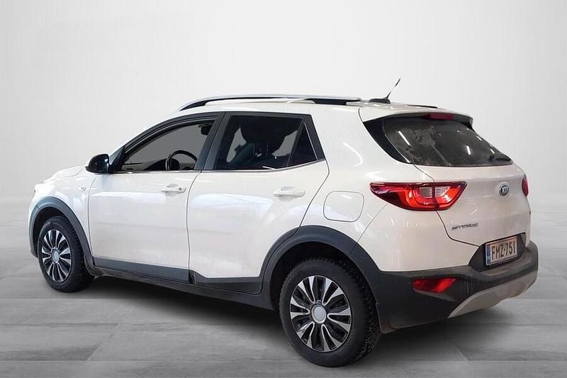 Käytetty Kia Stonic EX 120 HP (88 kW) 2018 Valkoinen Katumaasturi