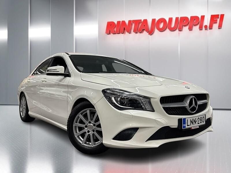 Käytetty Mercedes CLA180 Edition 122 HP (89 kW) 2016 Sedan