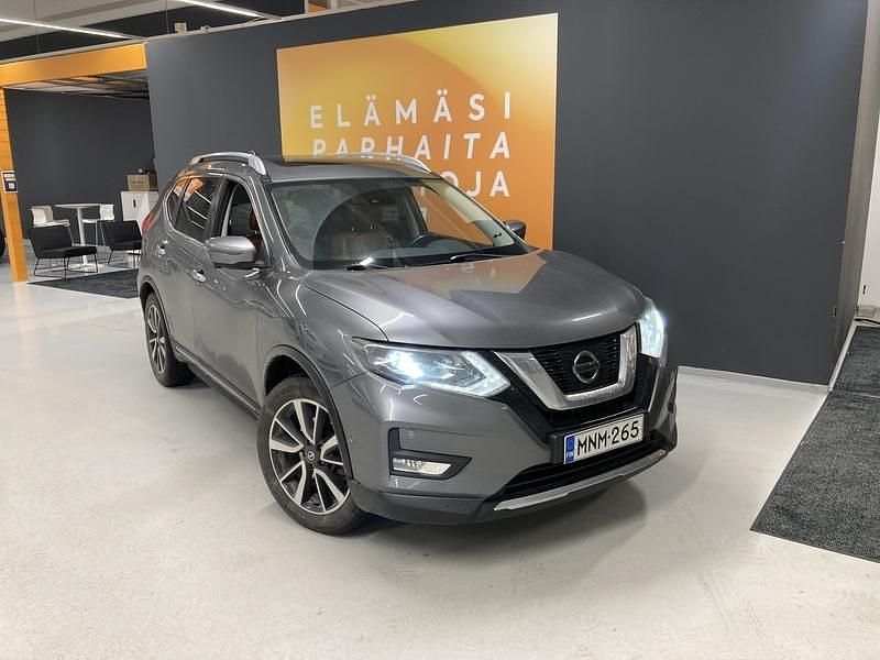 Käytetty 2018 Nissan X-Trail 360º Katumaasturi | 16 900 € (Perustarjous) - Kuva 1/4