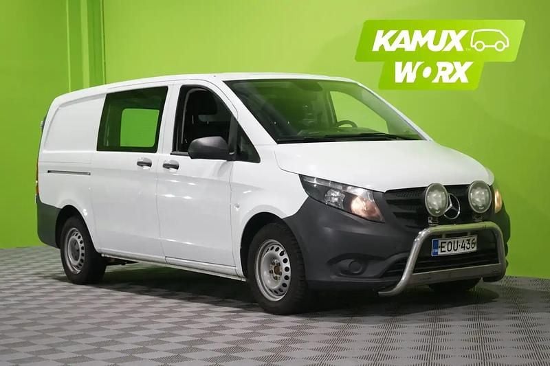 Valkoinen Käytetty 2018 Mercedes Vito Tila-auto | 13 500 € (Perustarjous) - Kuva 1/4