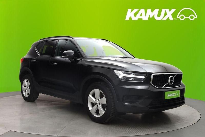 Käytetty 2021 Volvo XC40 Momentum Katumaasturi | 28 900 € (Perustarjous) - Kuva 1/3