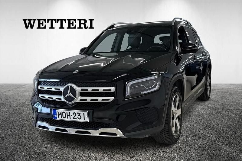 Musta Käytetty 2022 Mercedes GLB200 Business Katumaasturi | 33 900 € (Kallis) - Kuva 1/4