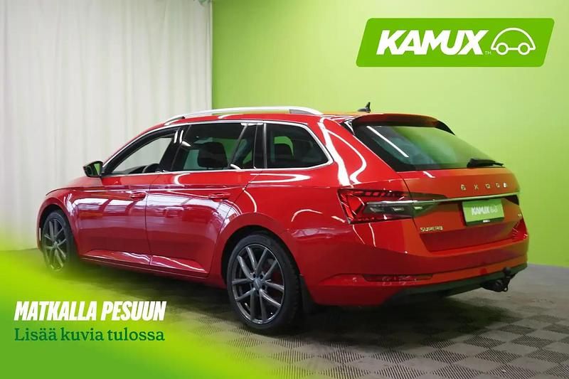 Käytetty Skoda Superb Style 190 HP (139 kW) 2020 Punainen Farmari