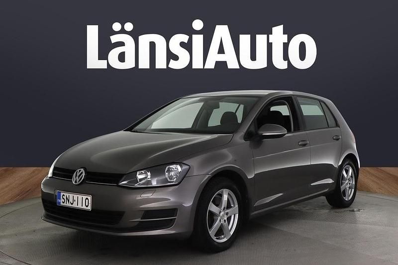 Käytetty 2015 VW Golf VII Comfortline Viistoperä | 14 900 € (Perustarjous) - Kuva 1/1