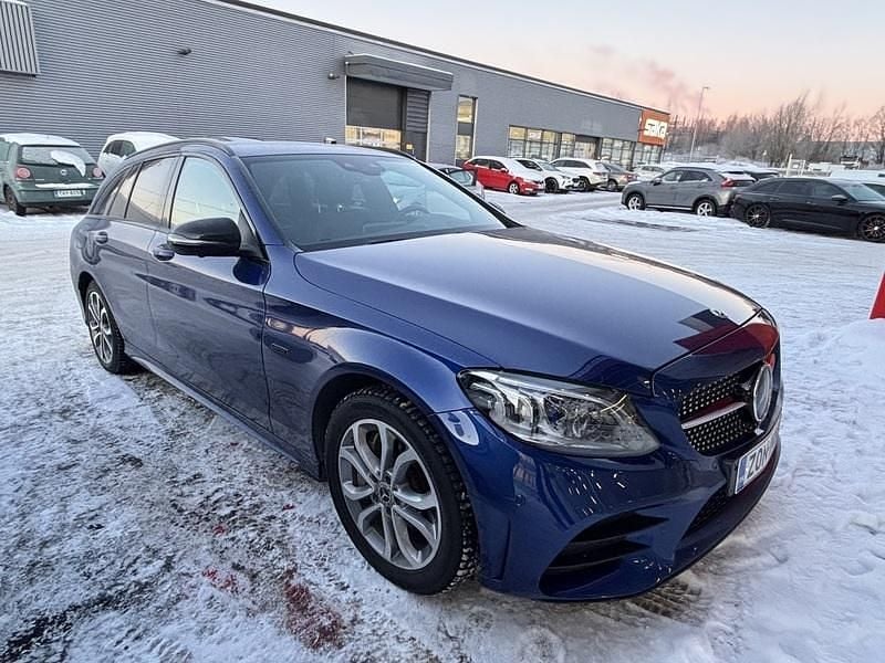 Käytetty 2019 Mercedes C300e Business Farmari | 25 800 € (Kallis) - Kuva 1/2
