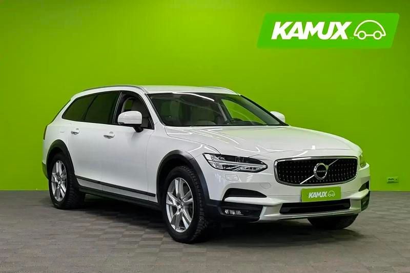 Käytetty Volvo V90 CC Business Edition 235 HP (172 kW) 2019 Valkoinen Farmari