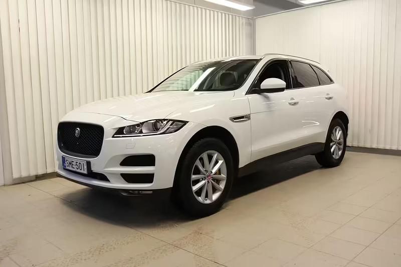 Valkoinen Käytetty 2017 Jaguar F-Pace Pure Katumaasturi | 18 900 € - Kuva 1/4