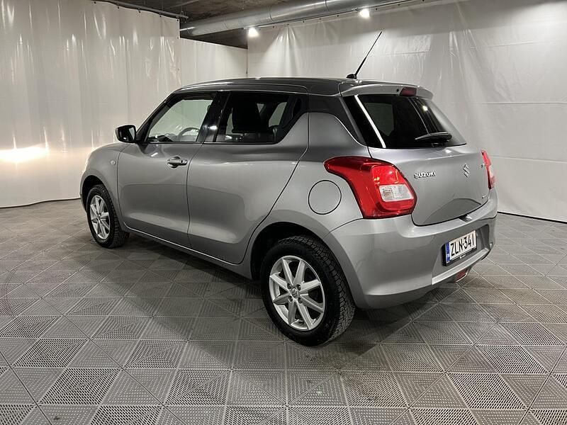 Käytetty Suzuki Swift GL 90 HP (66 kW) 2017 Viistoperä
