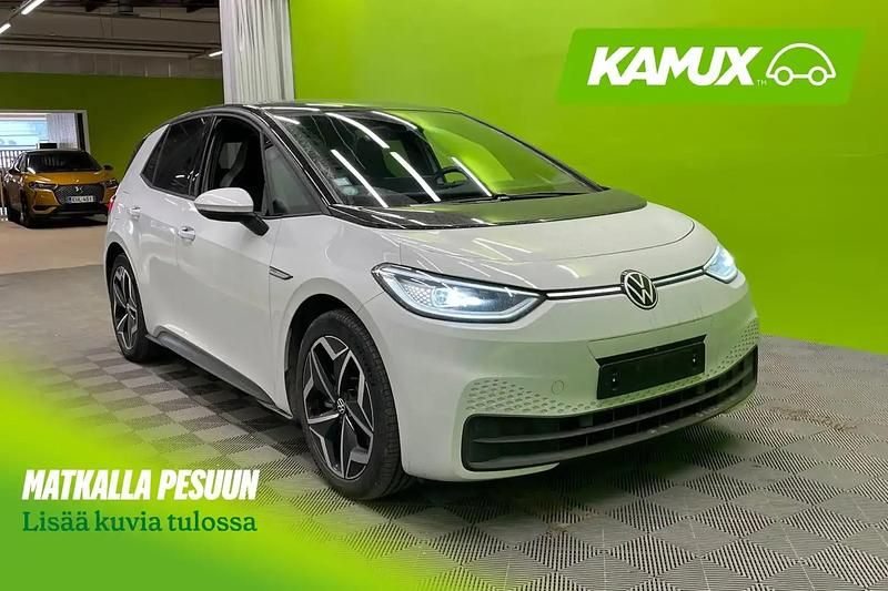 Valkoinen Käytetty 2022 VW ID.3 Pro Performance Viistoperä | 25 990 € (Hieman kallis) - Kuva 1/4