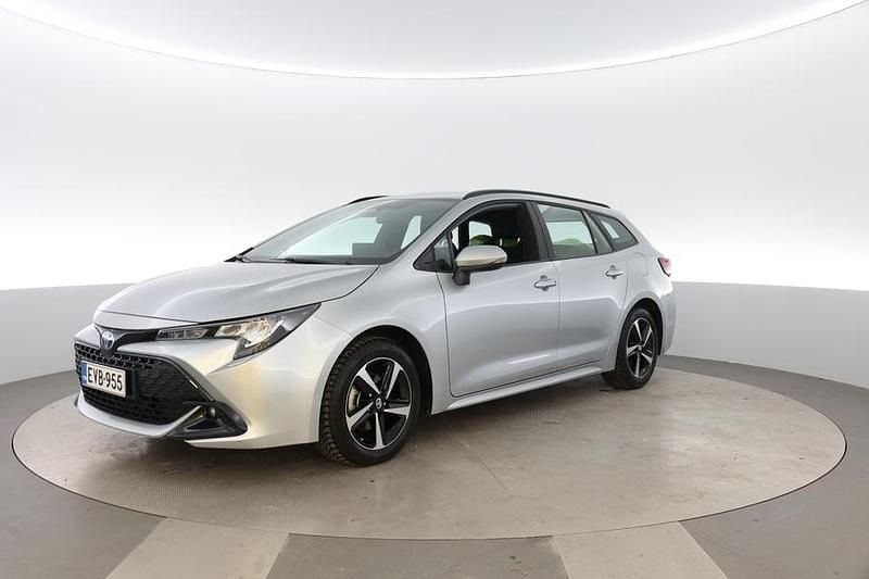 Käytetty Toyota Corolla Active 140 HP (102 kW) 2024 Farmari