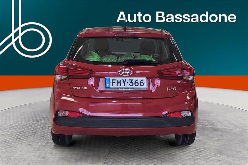 Käytetty Hyundai i20 99 HP (72 kW) 2020 Viistoperä