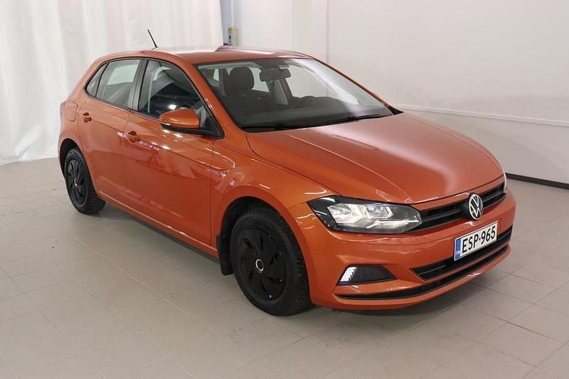 Käytetty VW Polo 80 HP (58 kW) 2021 Oranssi Viistoperä